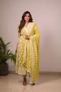 Mehendi-green overlape-Neckline
