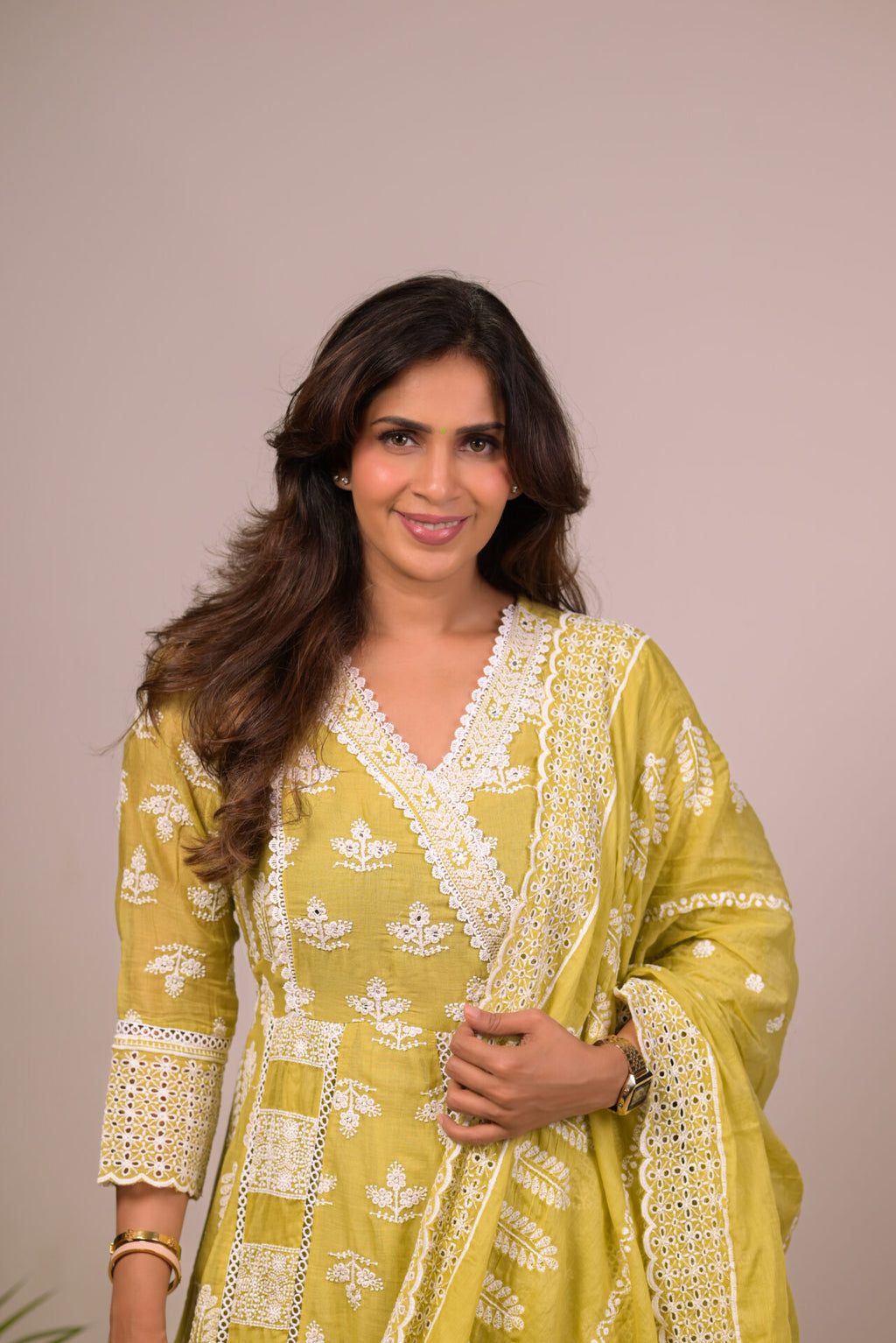 Mehendi-green overlape-Neckline