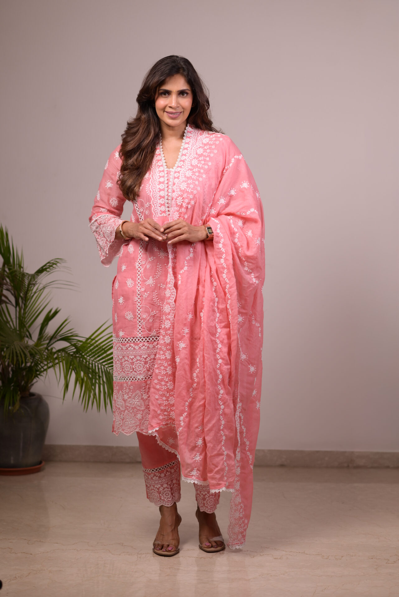 peach pink v neckline